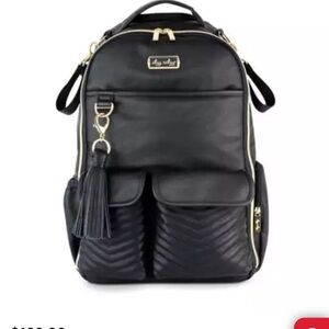 Itzy Ritzy Boss Diaper Bag !